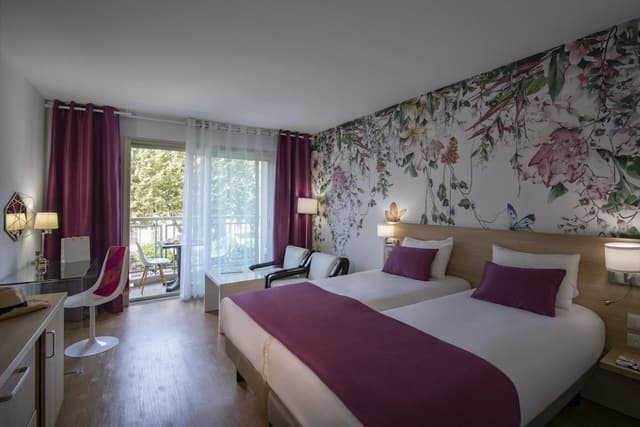 Luxury Double Room, Ensuite, Garden View