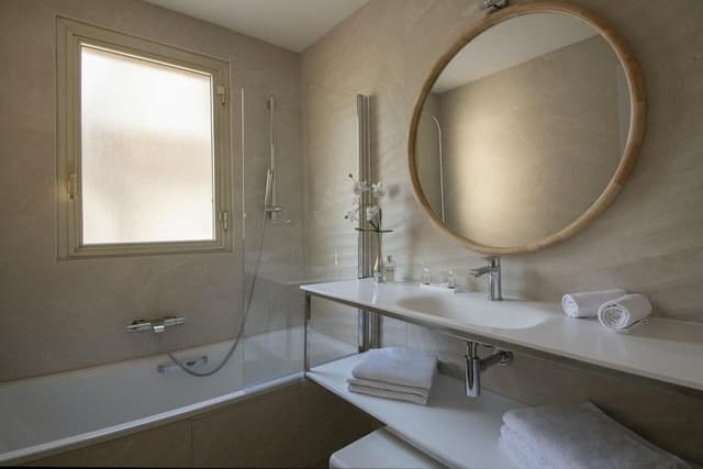 Luxury Double Room, Ensuite, Garden View