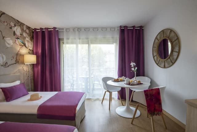 Prestige Triple Room