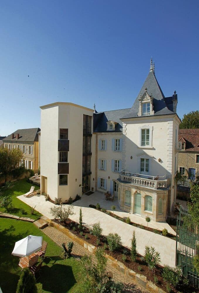 EXCLUSIVE HOTEL CLOS LA BOETIE EXCLUSIVE HOTEL CLOS LA BOETIE