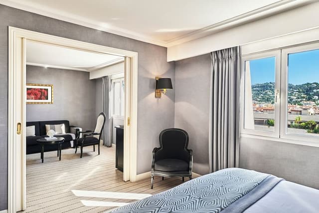 Superior Suite