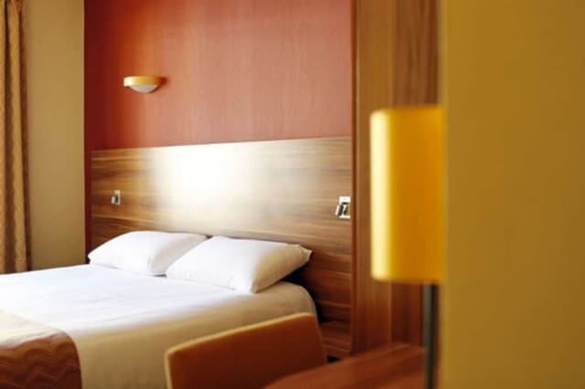 Classic Double Room