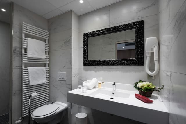 Comfort Room