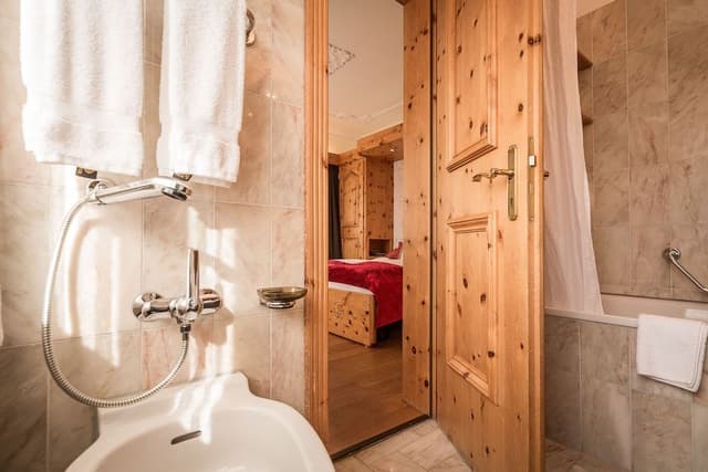 Superior Double Room, 1 Bedroom, Bathtub