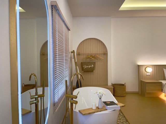 Premier Deluxe Bungalow