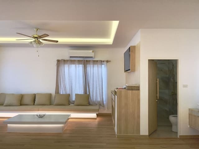 Deluxe Villa