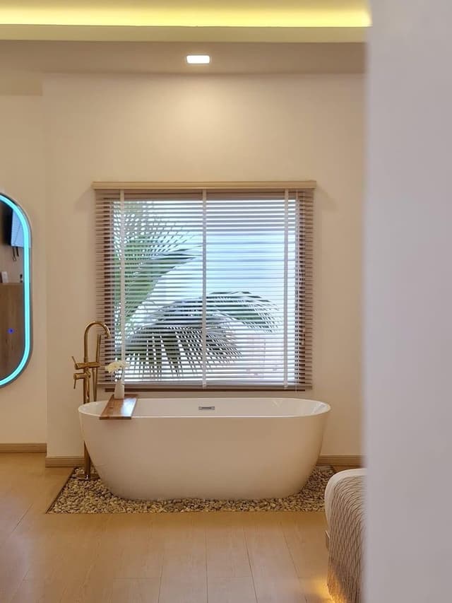 Premier Deluxe Bungalow