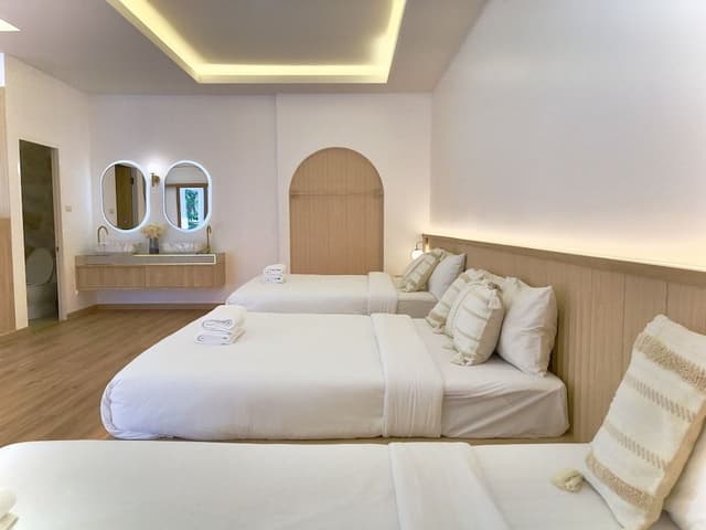 Deluxe Villa