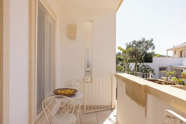 Comfort Room, Balcony, Courtyard Area