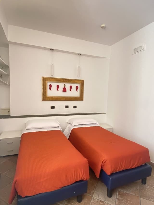 Standard Twin Room