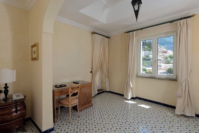 DELUXE JUNIOR SUITE SEA VIEW