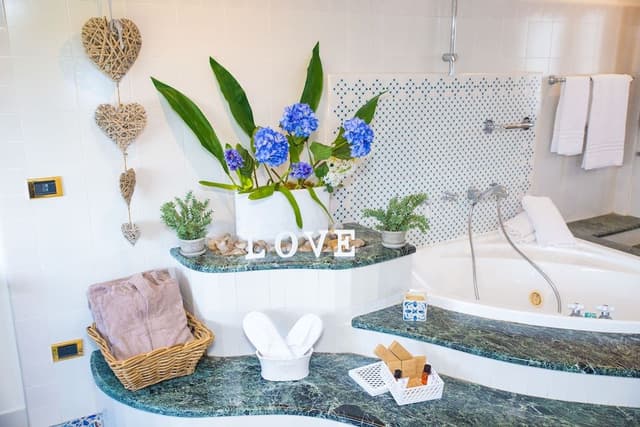 Suite, Jetted Tub, Sea View