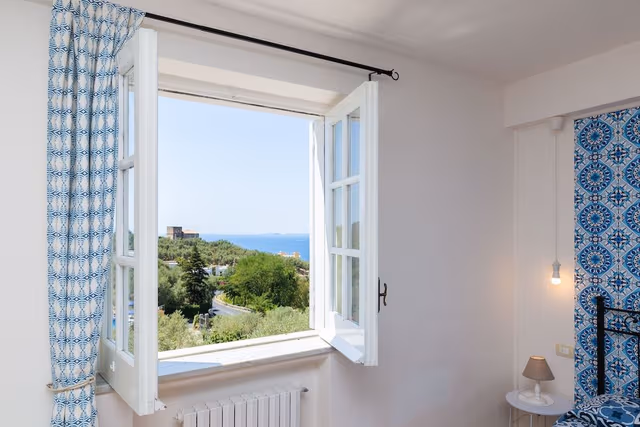 Classic Double Room, Garden View