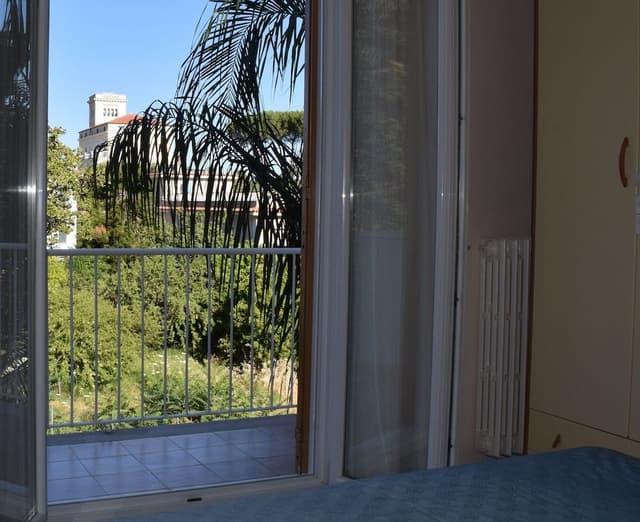 Double Room, Balcony