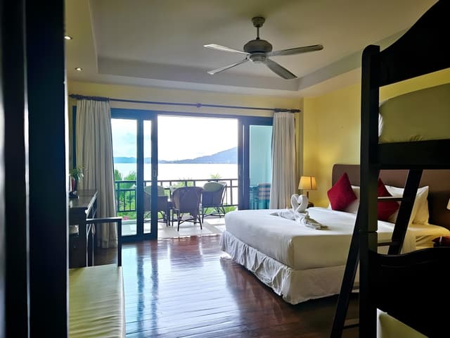 Family Quadruple Room, Sea View