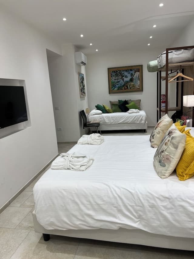 Deluxe Studio Suite, Sea View