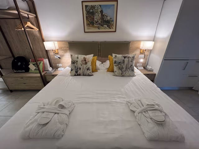 Deluxe Studio Suite, Sea View