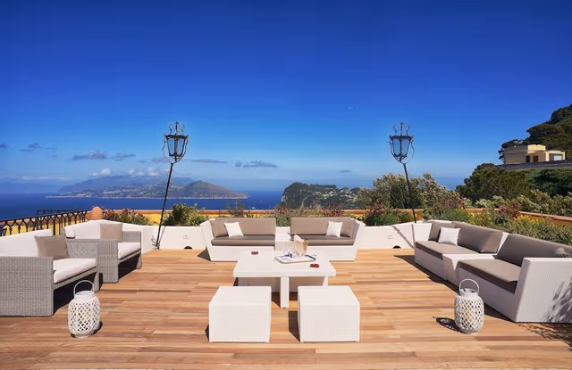 Suite (Capri Master)