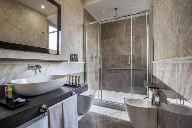 Luxury Triple Room