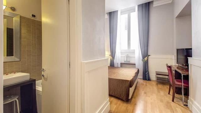 Superior Triple Room