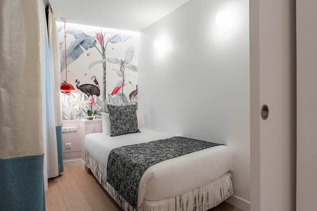 Quadruple Room - Complimentary soft minibar, courtesy tray, Chromecast - digital press