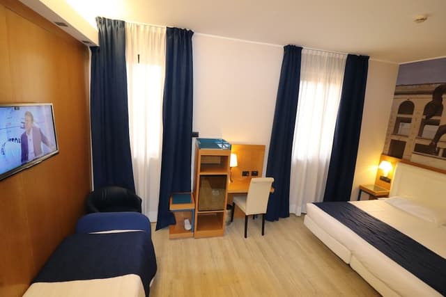 Superior Triple Room