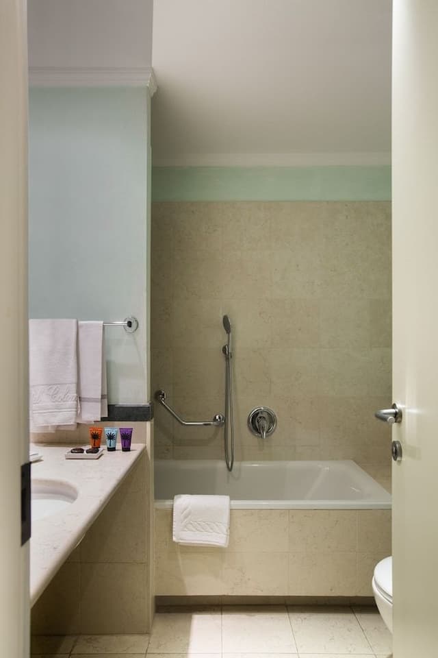 Twin Room, 2 Twin Beds