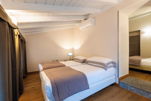 Deluxe Quadruple Room
