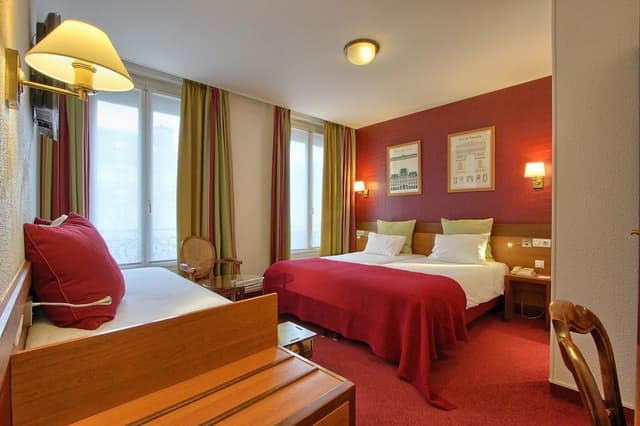 Comfort Triple Room