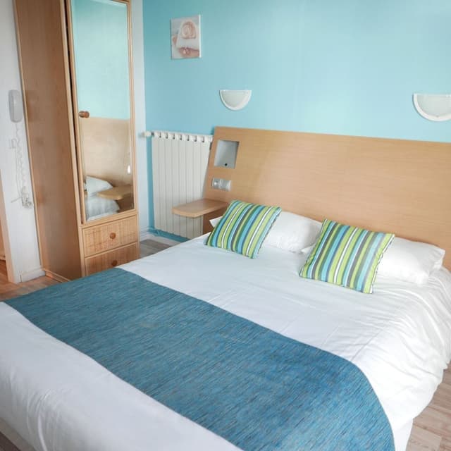Double Room, Partial Sea View