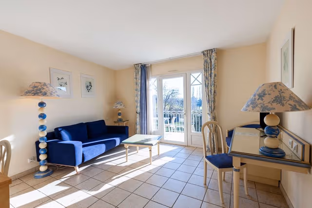 One bedroom apartment for 2 people with balcony and golf view