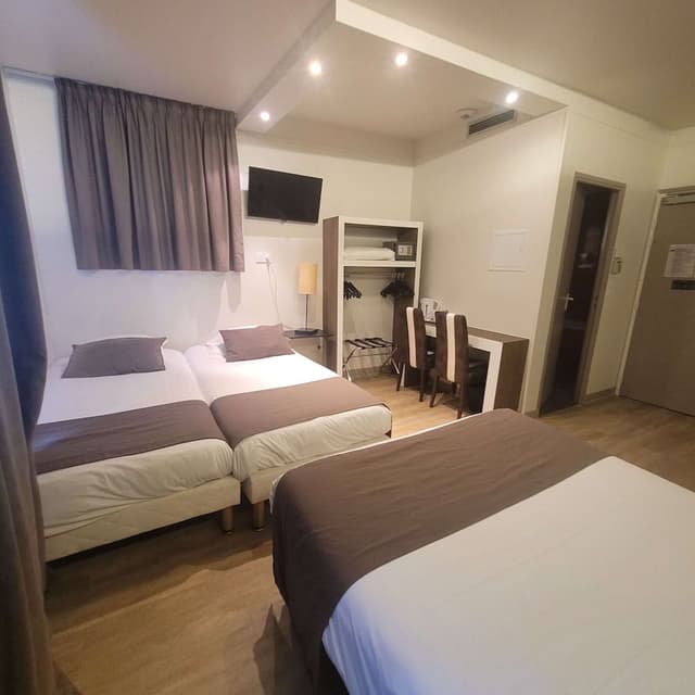 Standard Room, Multiple Beds