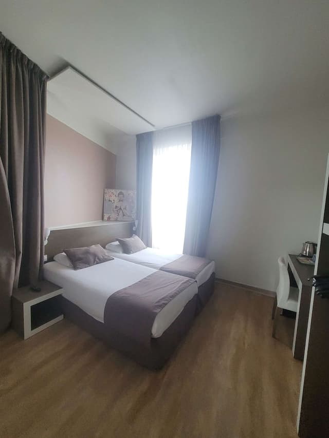 Standard Room, 2 Twin Beds