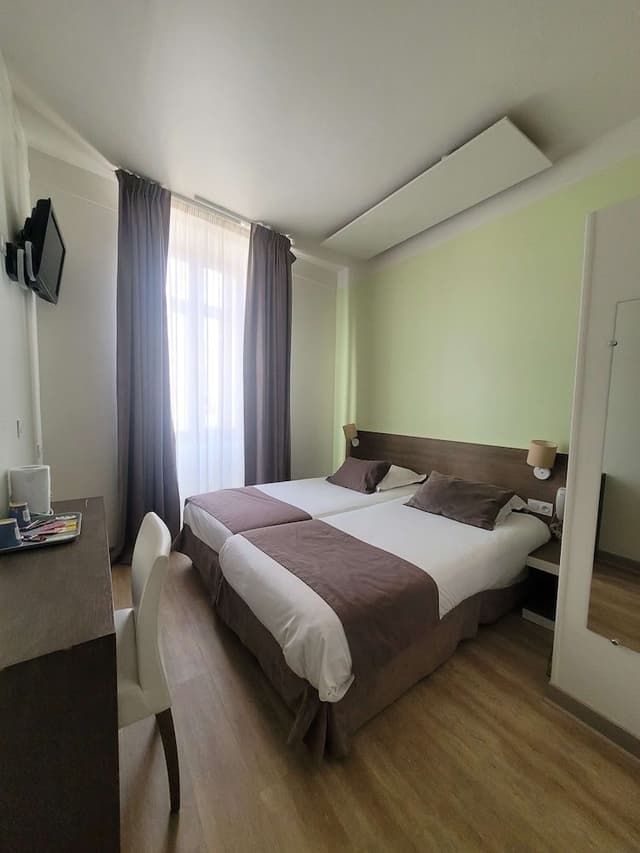 Standard Room, 2 Twin Beds