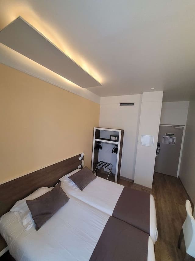 Standard Room, 2 Twin Beds