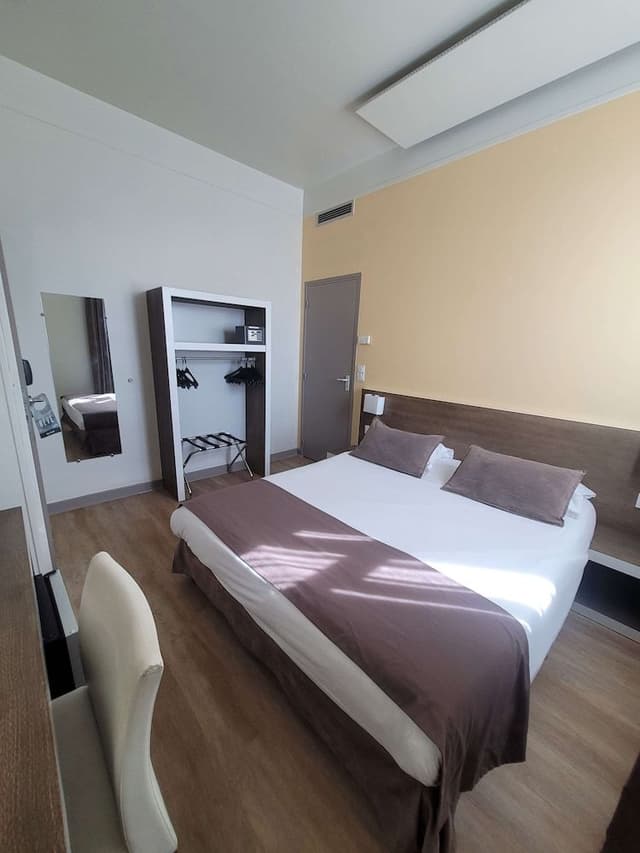 Standard Room, 1 Double Bed