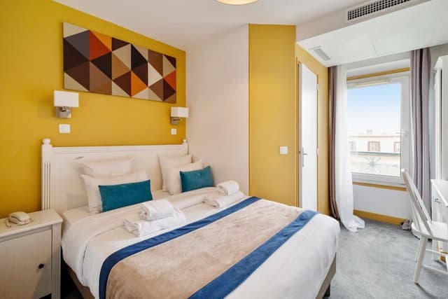 Double Room Single Use