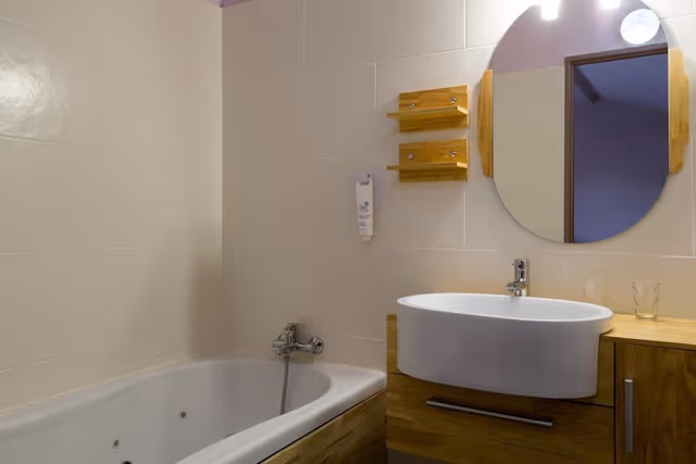 Double Room, Hot Tub