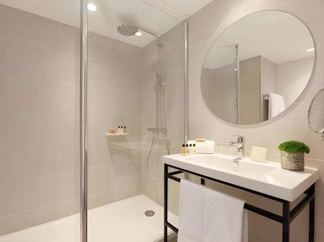 Junior Suite Double or Twin
