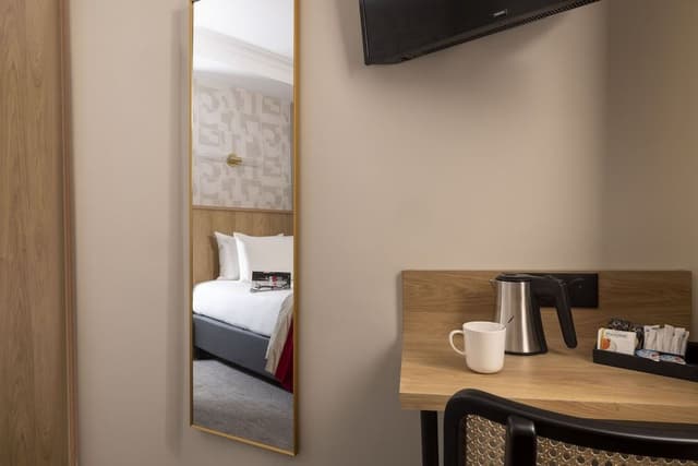 Single Room