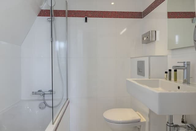 Superior Single Room with Balcony