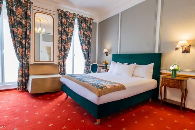 Superior Room, Balcony, City View
