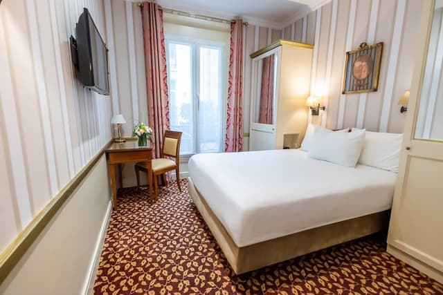 Classic Double Room