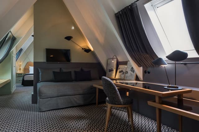 Suite