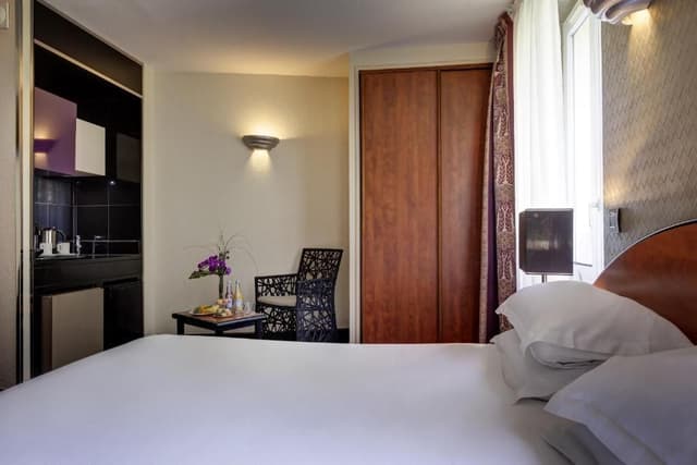 Executive Room
