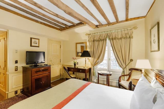 Classic Double Room