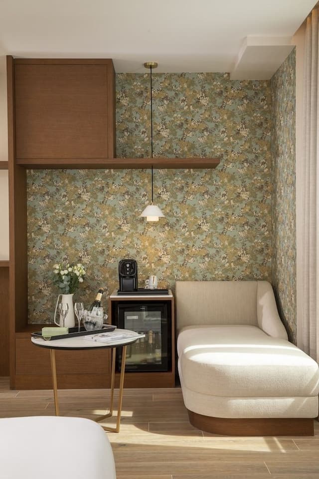 Privilege room