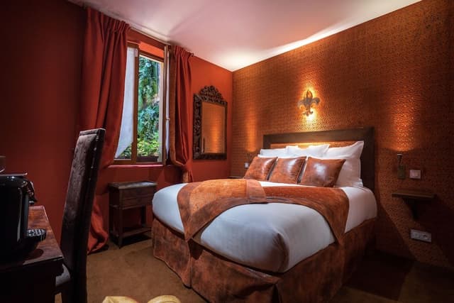 Classic Double or Twin Room