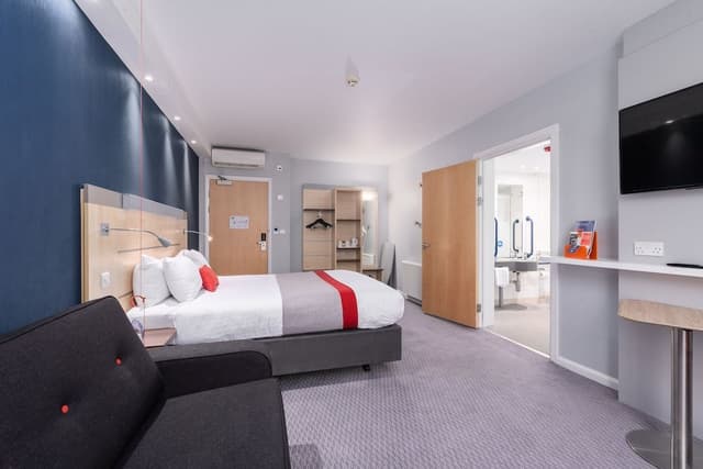Standard Room, 1 Double Bed, Accessible (Wheelchair)