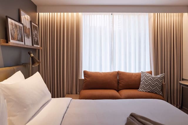 Rydges King Room